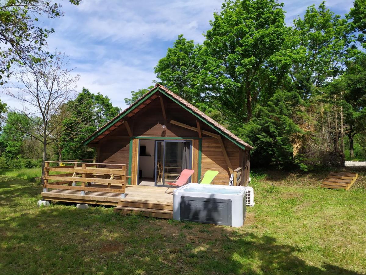 Camping Domaine De Senaud Albon Esterno foto