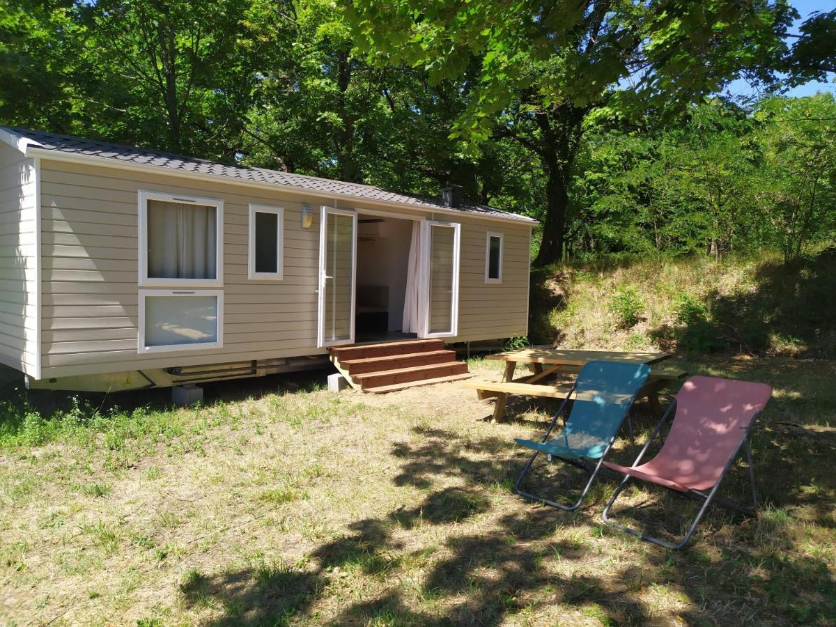 Camping Domaine De Senaud Albon Esterno foto
